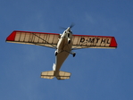 Ultraleicht-FLugzeug D-MTHL beim Starten